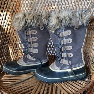 Sorel Joan of arctic winter boots size 7